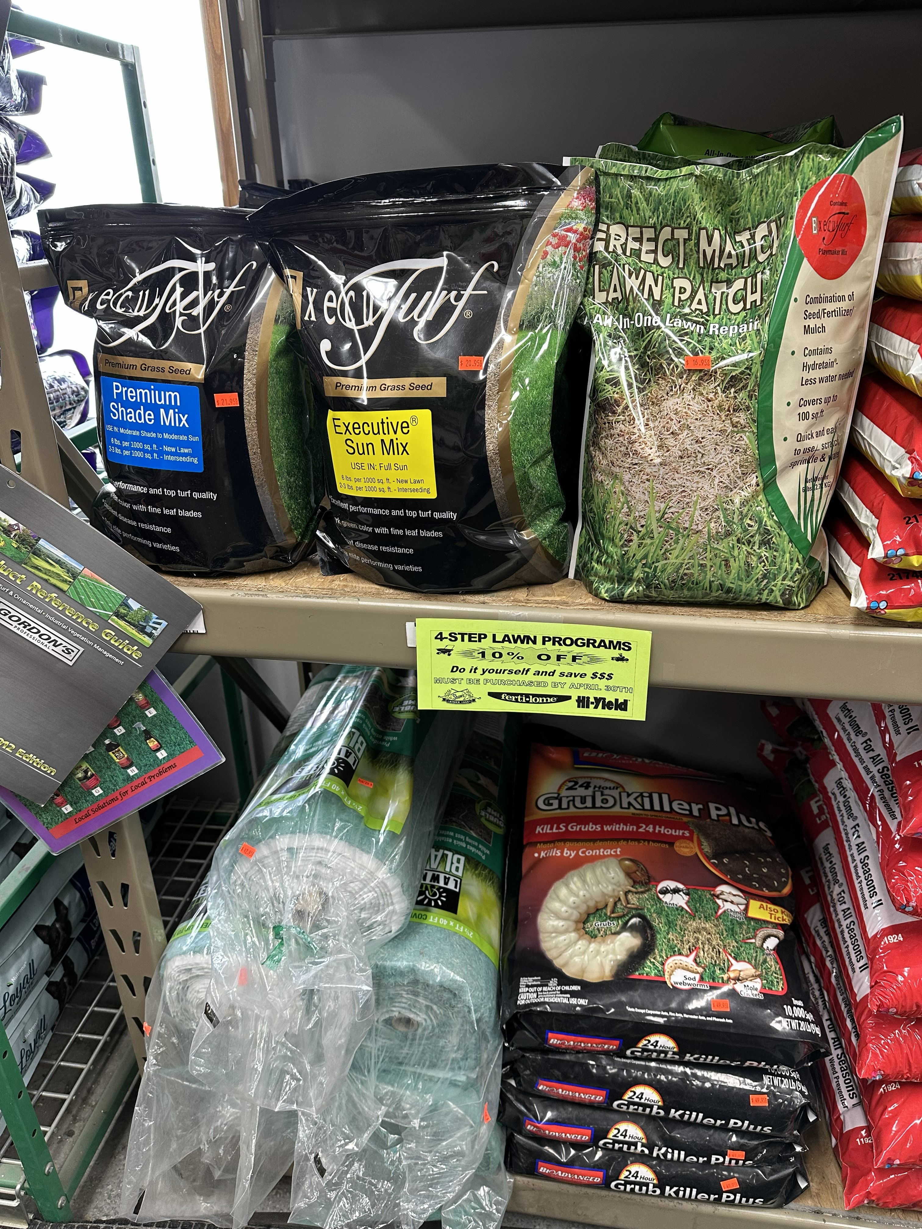 Take control of your lawn this season with our 4-step lawn program. Save 10% and get professional results for less when you do it yourself